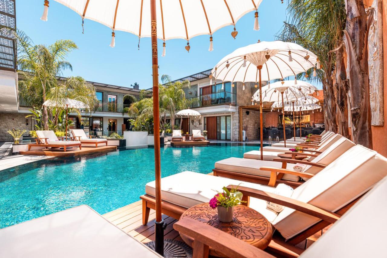 Genesis Hotel&Spa Alacatı Bagian luar foto