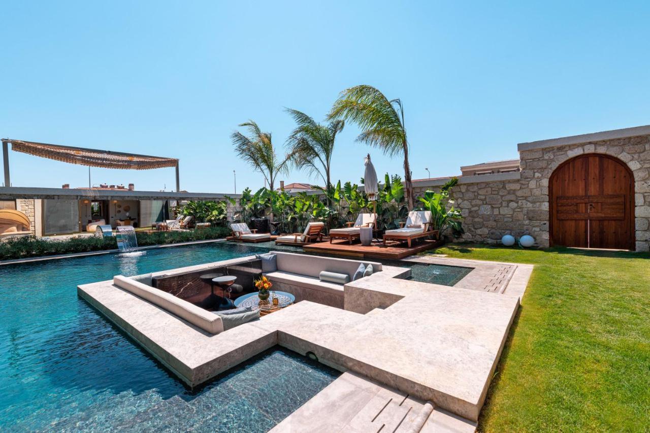 Genesis Hotel&Spa Alacatı Bagian luar foto