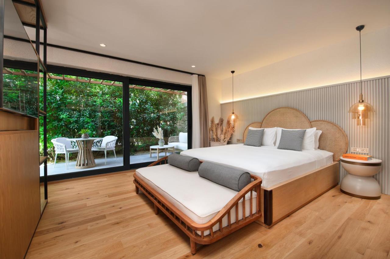 Genesis Hotel&Spa Alacatı Bagian luar foto