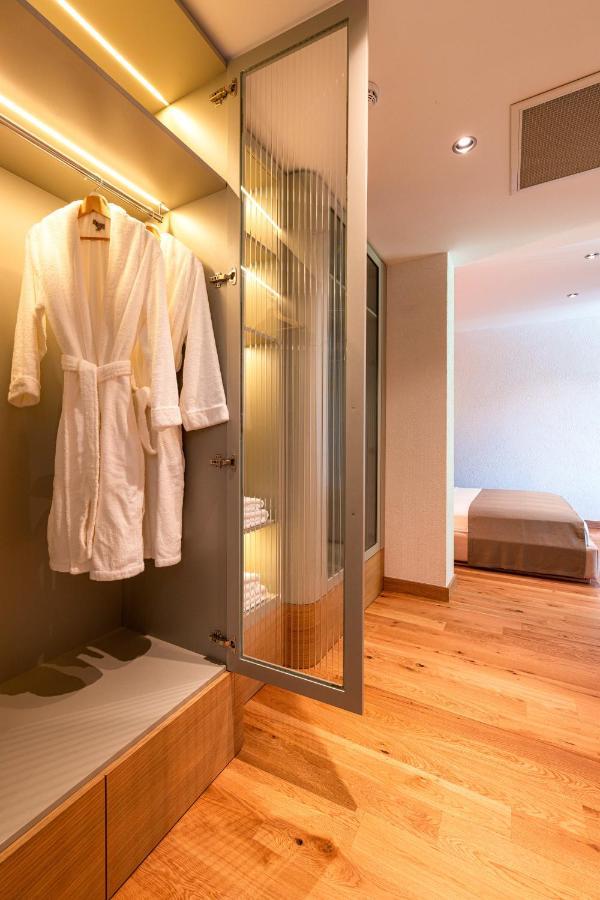 Genesis Hotel&Spa Alacatı Bagian luar foto